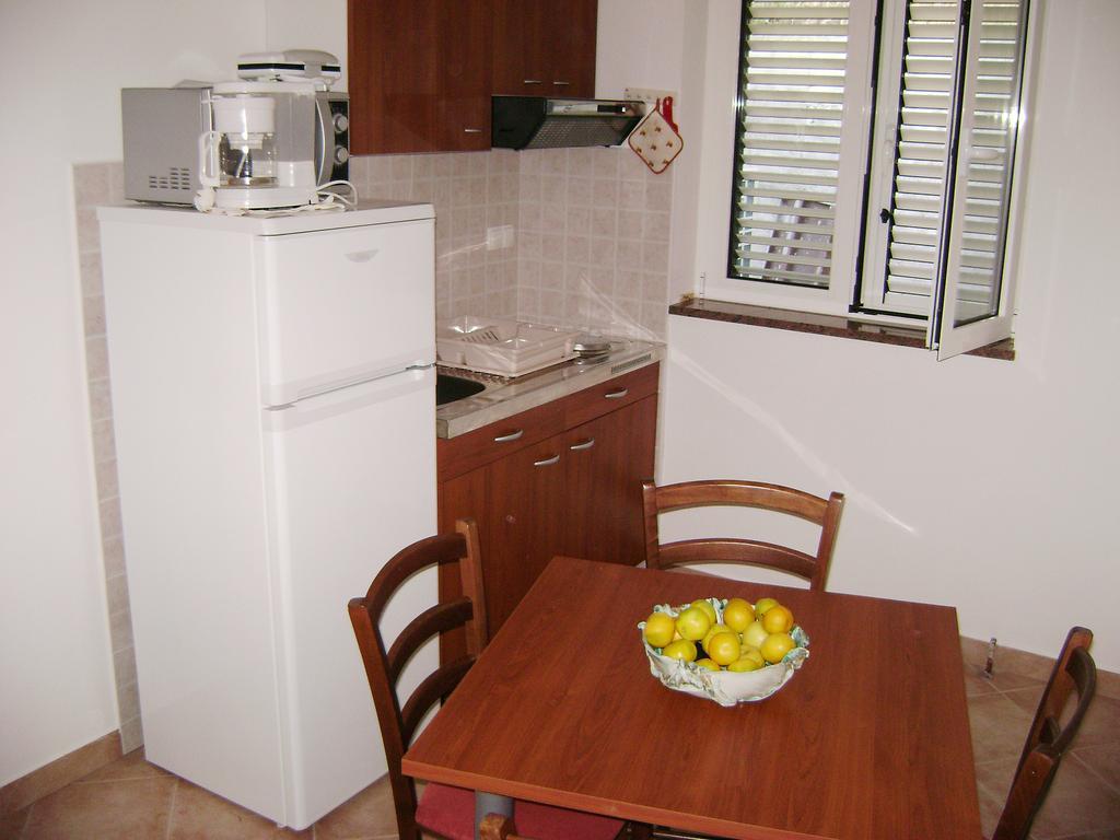 Apartments Palit Rab Habitación foto
